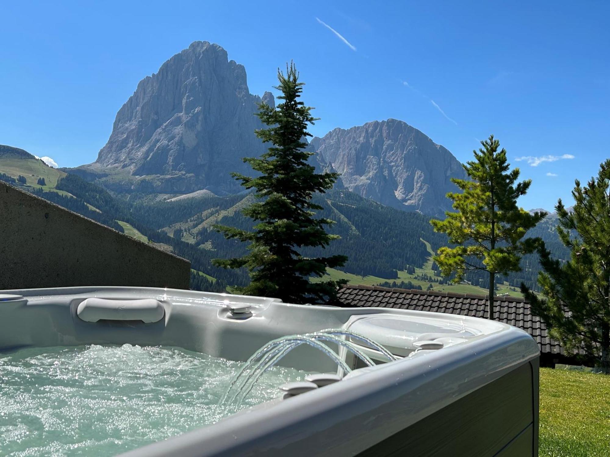 Apartments La Baita Santa Cristina Val Gardena Luaran gambar