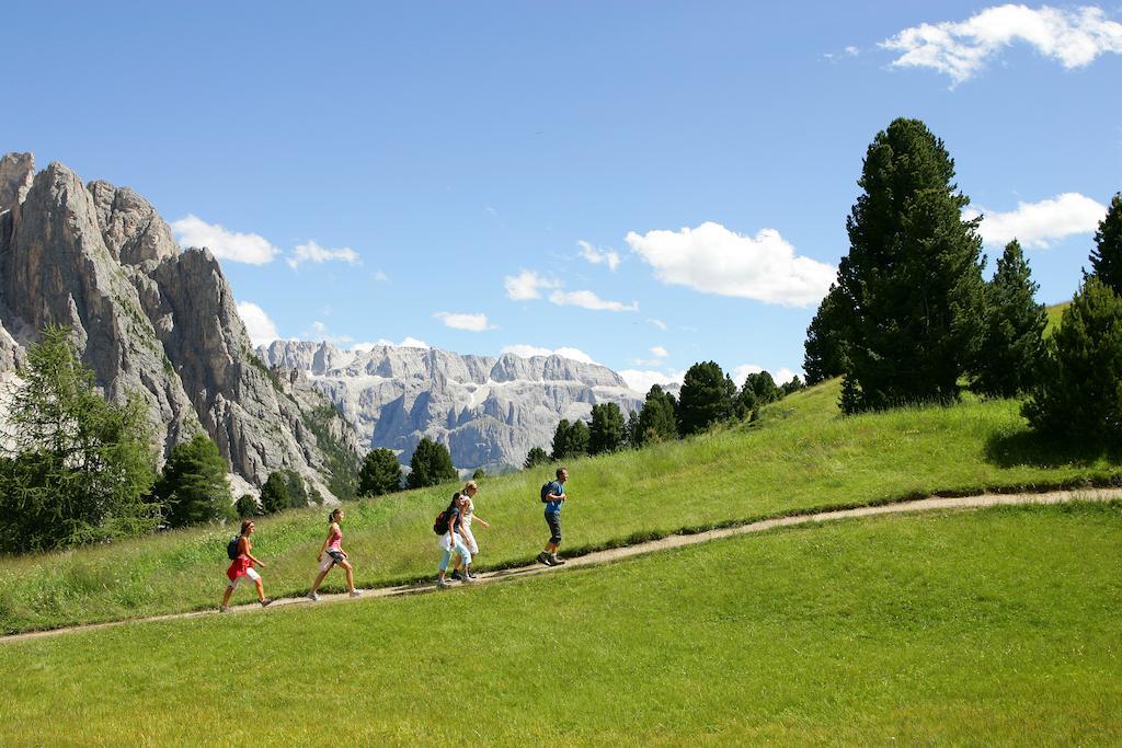 Apartments La Baita Santa Cristina Val Gardena Luaran gambar